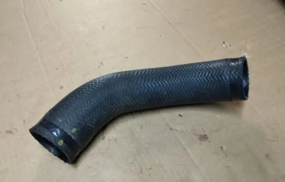 Peugeot 4007 Intercooler hose/pipe