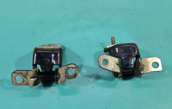 Mazda 3 III Rear door hinge set IMPRK1383332