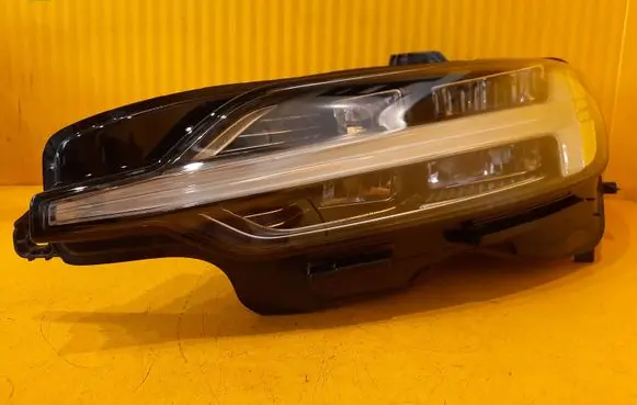 Volvo V60 Headlight/headlamp