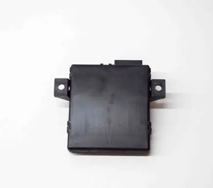 Audi Q3 8U Gateway control module 8U0907468AJ 8U0907468G