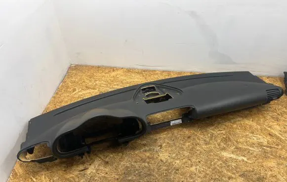 Mercedes-Benz C W203 Dashboard A2036800387