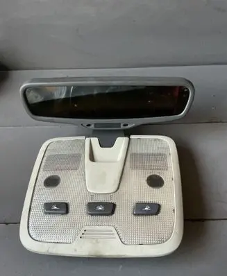 Rear view mirror (interior)