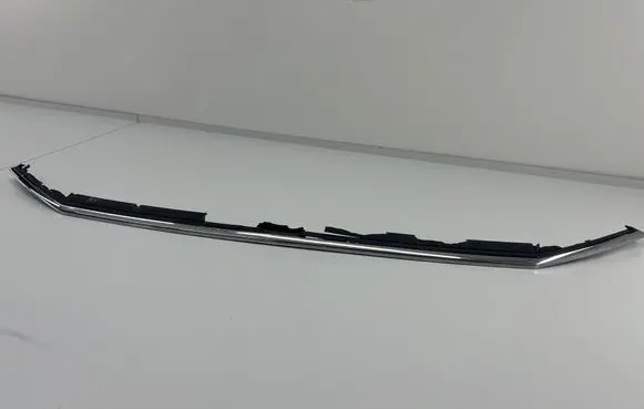Volkswagen PASSAT B8 Front bumper splitter molding
