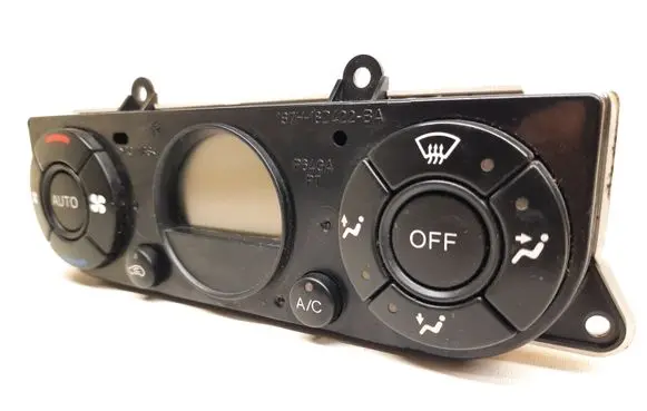 Ford Mondeo Mk III Climate control unit 1S7H18C612BB WWNA17601