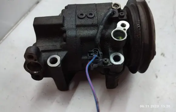 Nissan X-Trail T30 Air conditioning (A/C) compressor (pump)