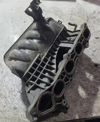 Honda Accord Intake manifold 