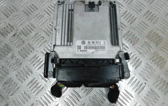 Seat Exeo (3R) Engine control unit/module 03L906019B 0281016366
