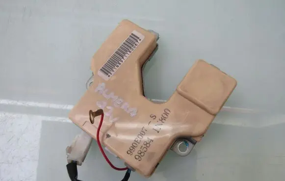 Nissan Almera Airbag control unit/module 985841N800