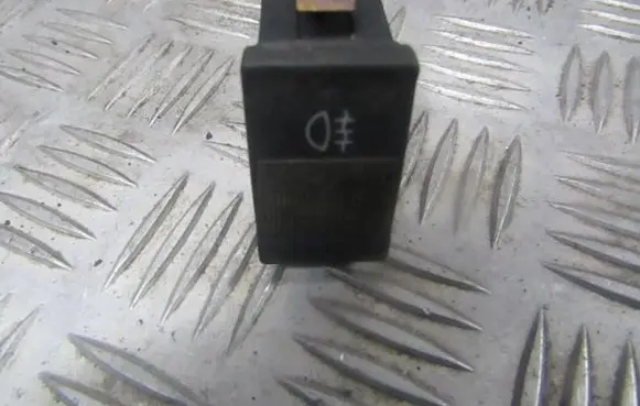 Fog light switch