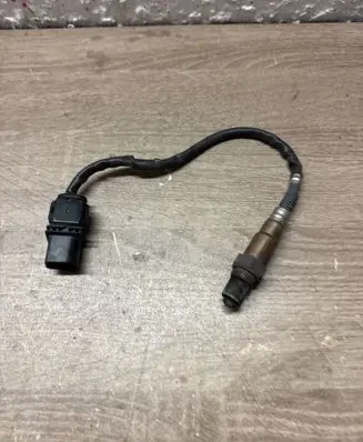BMW 5 F10 F11 Lambda probe sensor 7804369 889191 0281004079