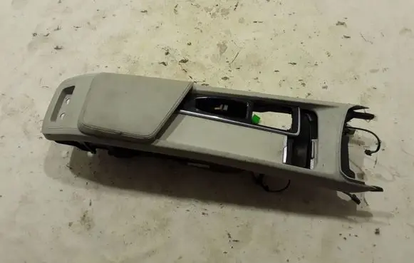 Volvo XC60 Armrest 31469678