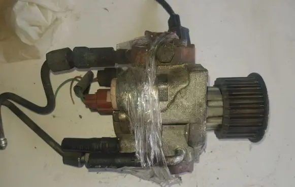 Mazda 6 Fuel injection high pressure pump RF7J13800B