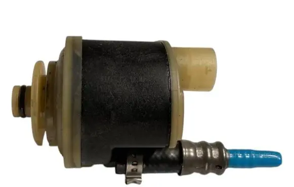 BMW 5 F10 F11 Fuel filter heater 8517897 13328517897