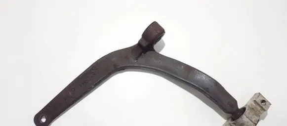 Peugeot 406 Front lower control arm/wishbone