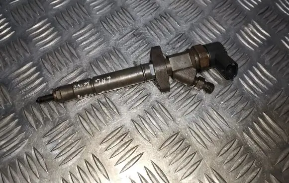 Renault Laguna II Fuel injector 0445110084 8200084534