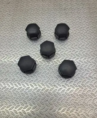 Polestar 2 Wheel nut cap/cover 31660705