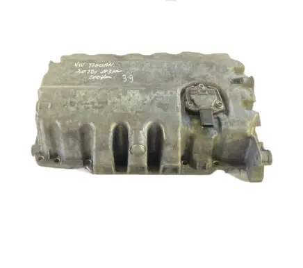 Volkswagen Tiguan Oil sump 03G103603