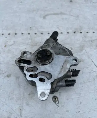 Audi A6 S6 C6 4F Vacuum pump 03G145209