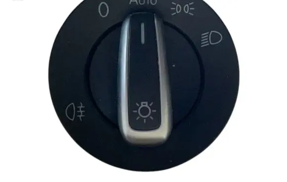 Volkswagen PASSAT B7 Light switch 3C8941431