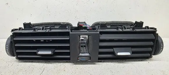 BMW 1 F20 F21 Dash center air vent grill 64229218551