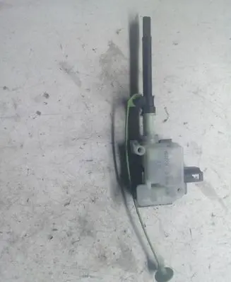 Fuel tank cap lock motor