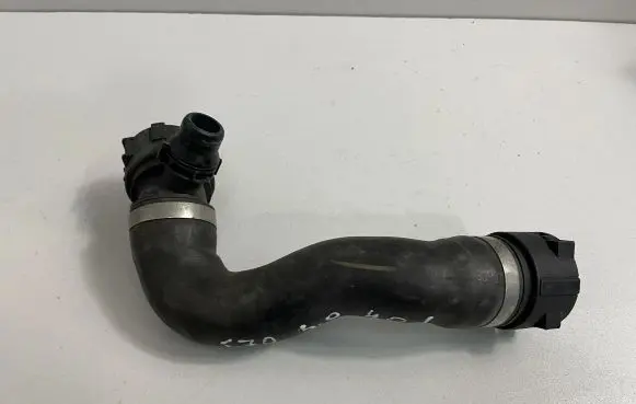 BMW X5 E70 Engine coolant pipe/hose 7808078