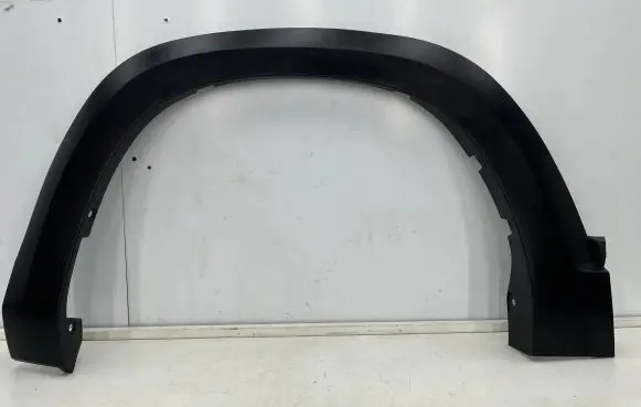 Mazda MX-30 Front arch trim dn4f-51w31