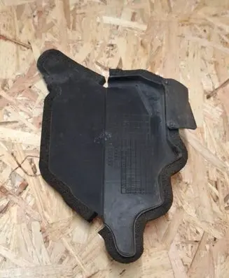 Lexus CT 200H Other engine bay part 5573776010