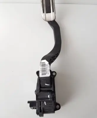 Citroen C5 Aircross Accelerator throttle pedal 86ET623889787 028075500J