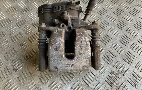 Mercedes-Benz SLK R172 Rear brake caliper