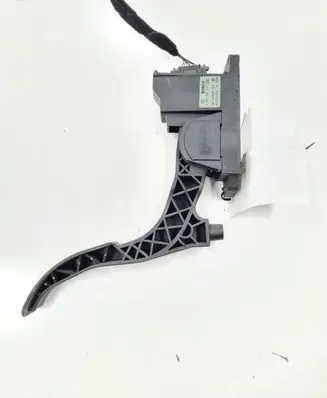 Volkswagen Fox Accelerator throttle pedal 6Q1721503D 0281002378