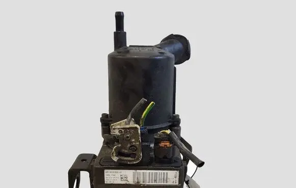 Citroen C4 II Power steering pump 9676740380 A5101856 145217G2