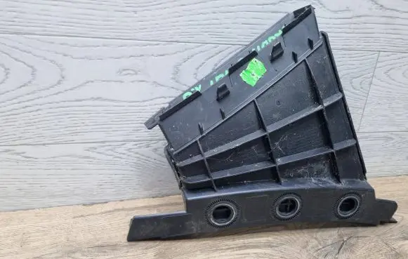 Skoda Scala Intercooler air guide/duct channel 657121763A 657121763B