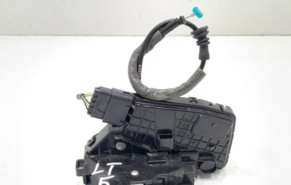 Hyundai i30 Rear door lock 81410G3010