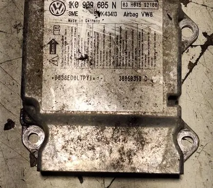 Skoda Octavia Mk2 (1Z) Airbag control unit/module 1K0909605N 5WK43413