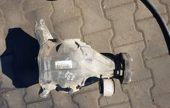 Mercedes-Benz C W204 Rear differential 2043504803IAUTOPI 2043504803