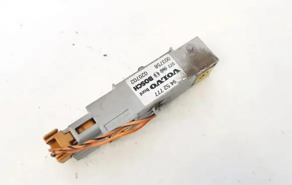 Volvo S60 Airbag deployment crash/impact sensor 9452777 003758