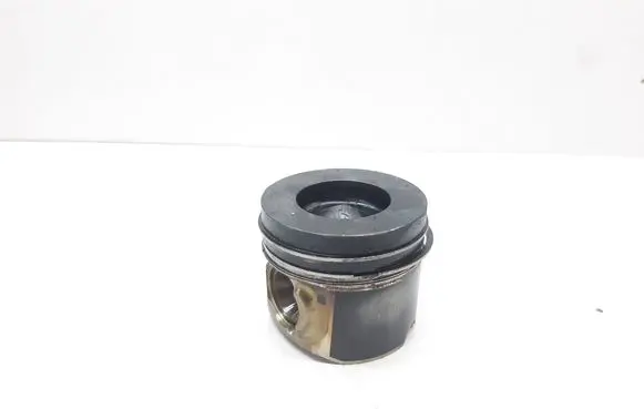 BMW X5 E70 Piston 84L110