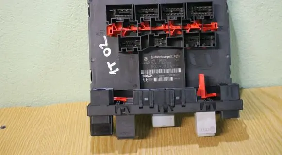 Volkswagen Touran I Comfort/convenience module 1K0937049F