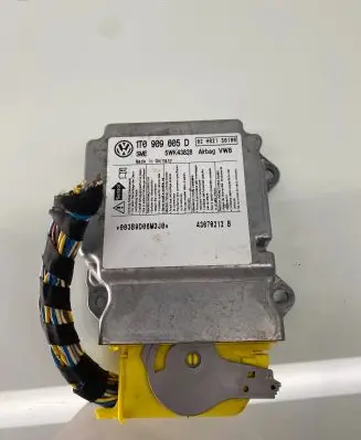 Volkswagen Touran I Airbag control unit/module 1T0909605D 5WK43828 02H021S0100