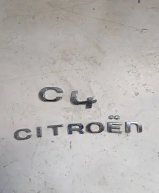 Citroen C4 II Manufacturers badge/model letters 