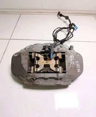 Mercedes-Benz GLC X253 C253 Front brake caliper 25308