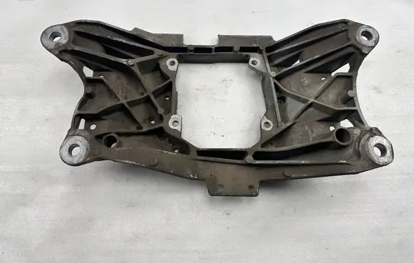 Audi A6 S6 C7 4G Gearbox mounting bracket 4G0399263