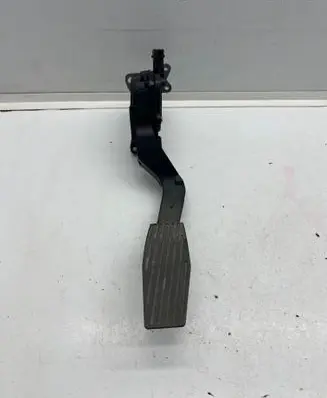 Jeep Compass Accelerator throttle pedal 6PV01017515 51942423 10858