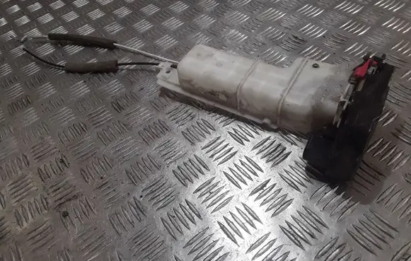 Chrysler Pacifica Rear door lock