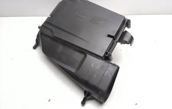 Mercedes-Benz S W221 Air filter box A6420902001 A6420940204