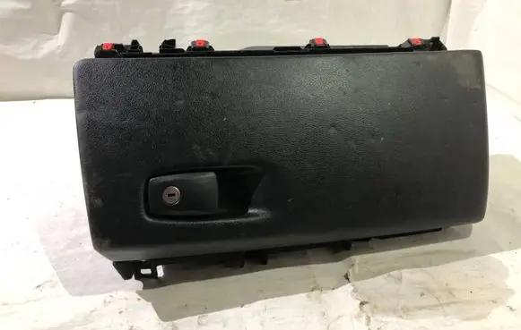 BMW X5 F15 Glove box 6248002 8822
