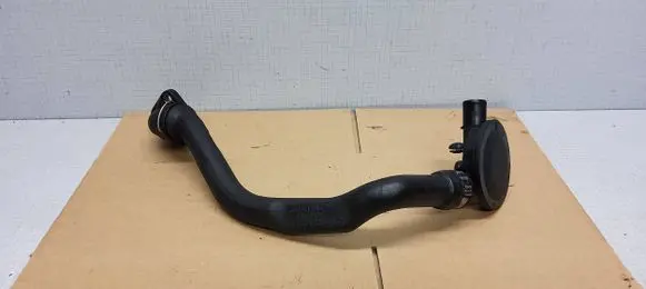 Audi A4 S4 B5 8D Air intake hose/pipe 028103465B 3911170975 028103111E