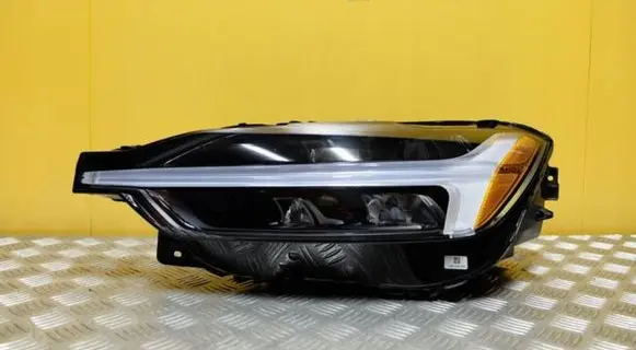 Volvo XC60 Headlight/headlamp 32342504 2576