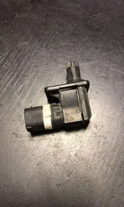 BMW 3 E46 Bonnet alarm switch sensor 8352229